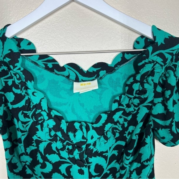 Maeve by Anthropologie Aseey Scalloped Green Black Floral Blouse Size 0 - Picture 5 of 9